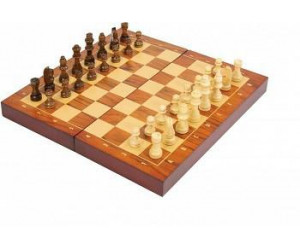 FOLDING WOOD CHESS SET (4897049304529)